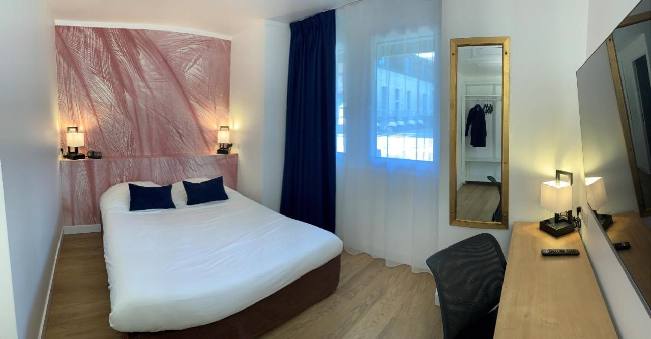 Hotel Abbaye Du Golf De Lesigny Ngoại thất bức ảnh